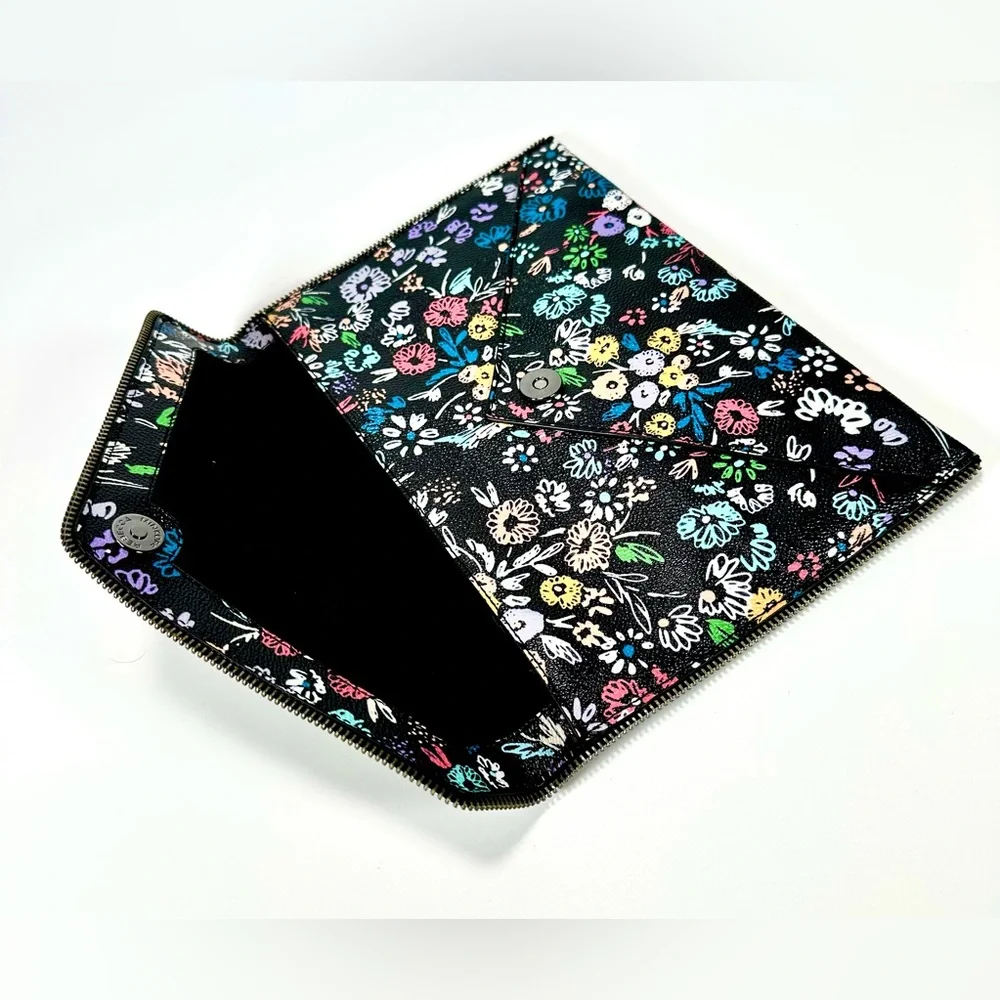 Rebecca Minkoff Envelope Floral Pattern Clutch - Picture 5 of 7